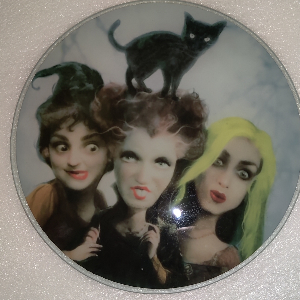 Hocus Pocus cutting board
